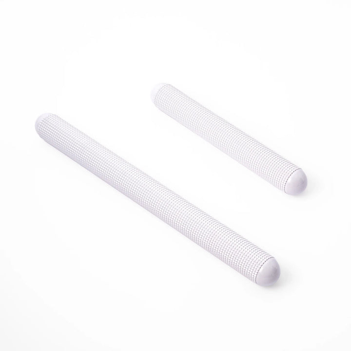 Japanese dough degassing rolling pins, featuring two textured abs resin pastry rollers in different lengths for bread baking