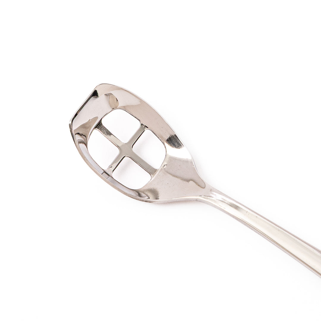 Handy Japanese mealtime masher spoon stainless steel mini food masher perfect for homemade baby food avocado and boiled eggs
