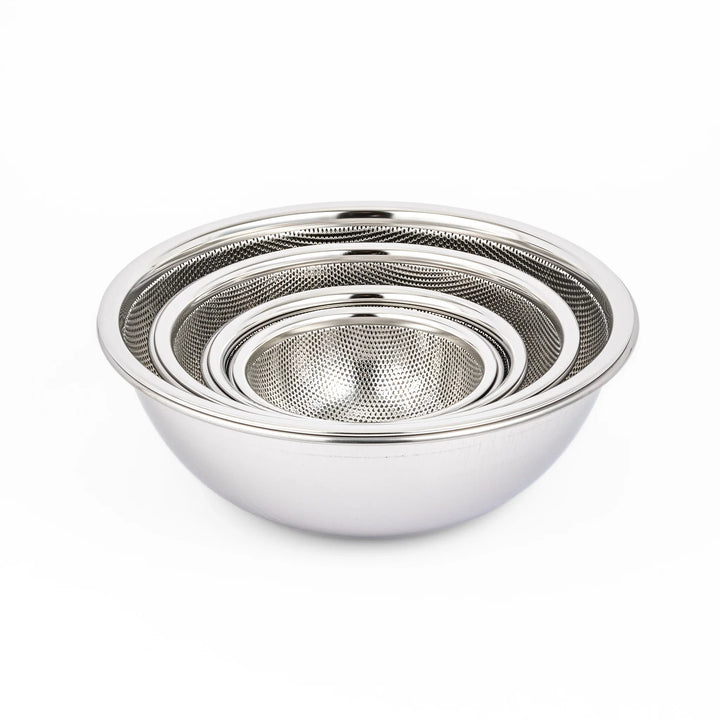 Nested set of four Japanese stainless steel mesh strainers, a compact and practical colander kit for home bakery use