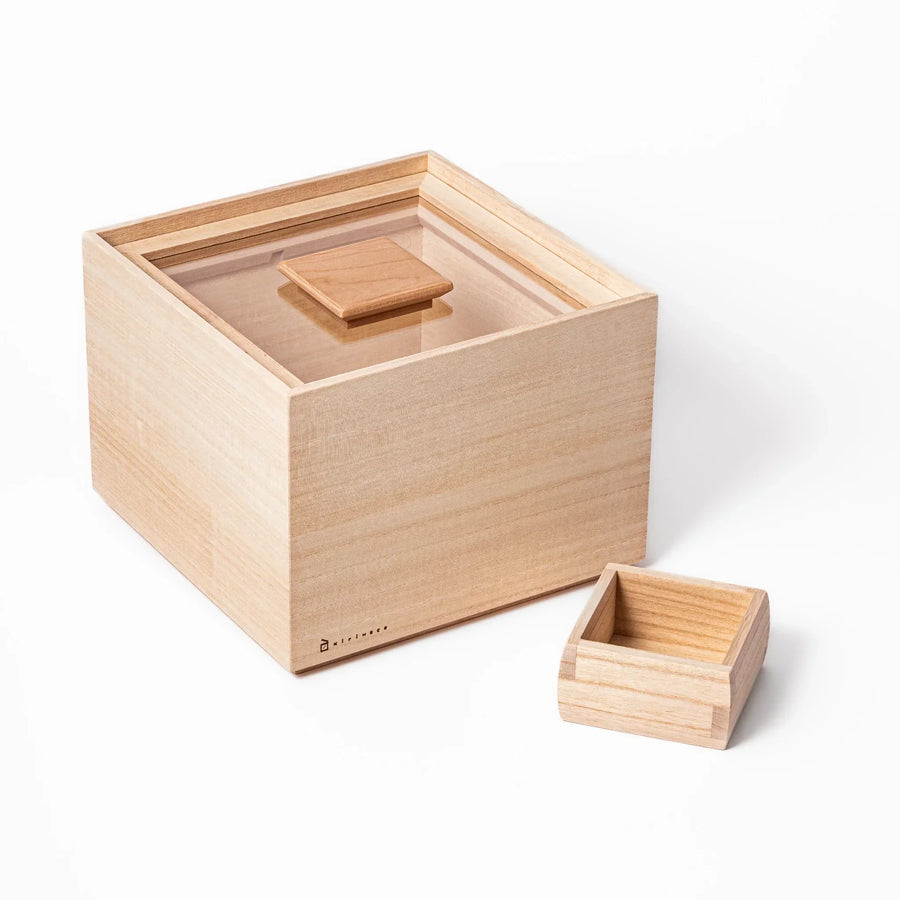 Paulownia wood rice container with airtight lid handcrafted in Japan to keep rice fresh and moisture free.