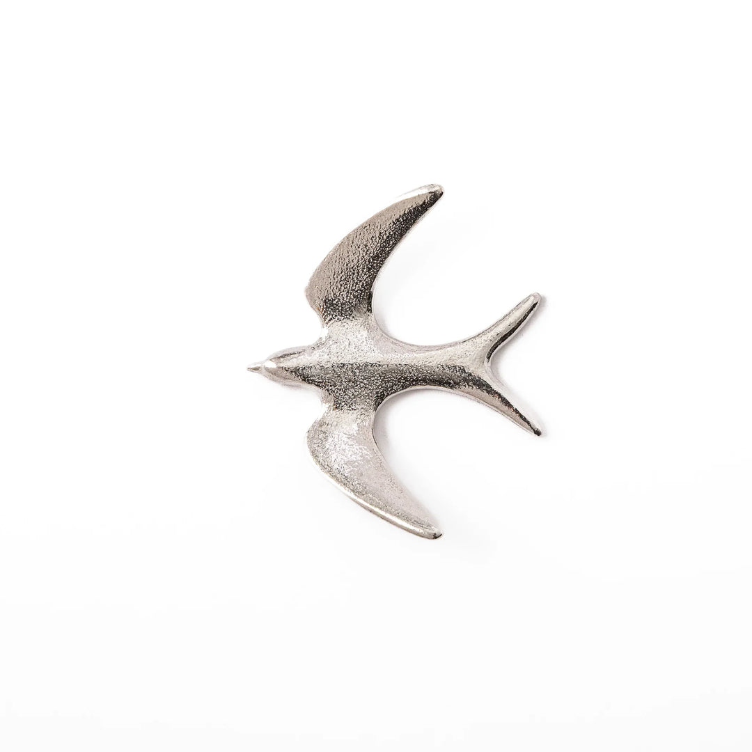 Elegant Japanese swallow cutlery rest unique flying bird shaped silver chopstick holder metallic hashioki tableware