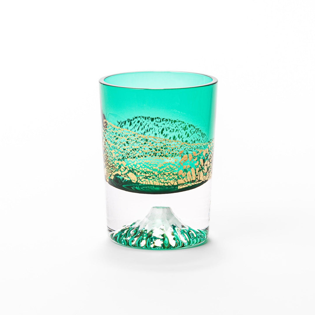Green sake glass with gold-leaf mountain design and Mount Fuji base, combining elegance and Japanese artistry.