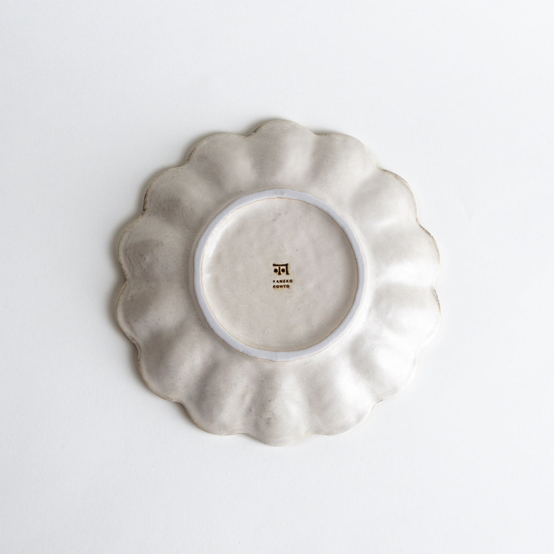 White rinka petal salad plate with elegant floral edge ceramic dinnerware for stylish table setting and food photography