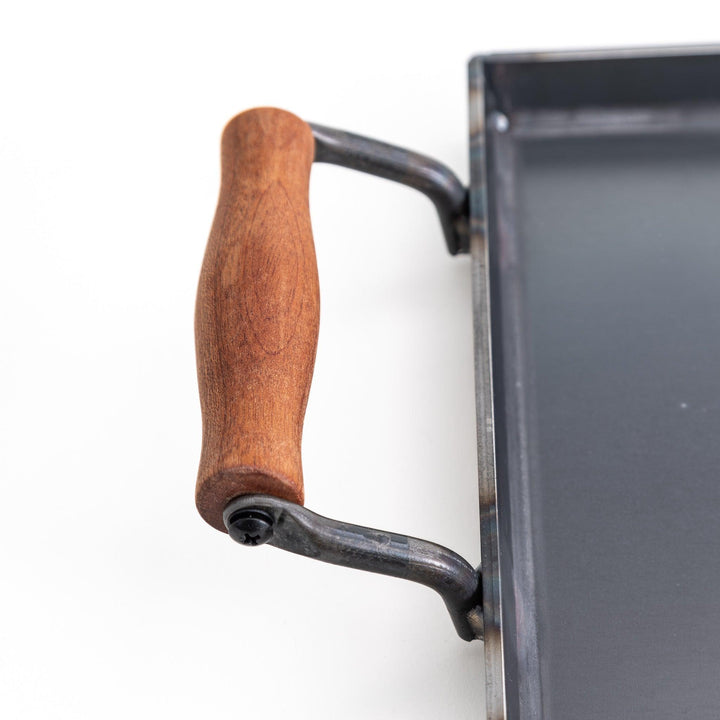 Rectangular teppanyaki grill pan with wooden handles on both sides with stainless steel lids