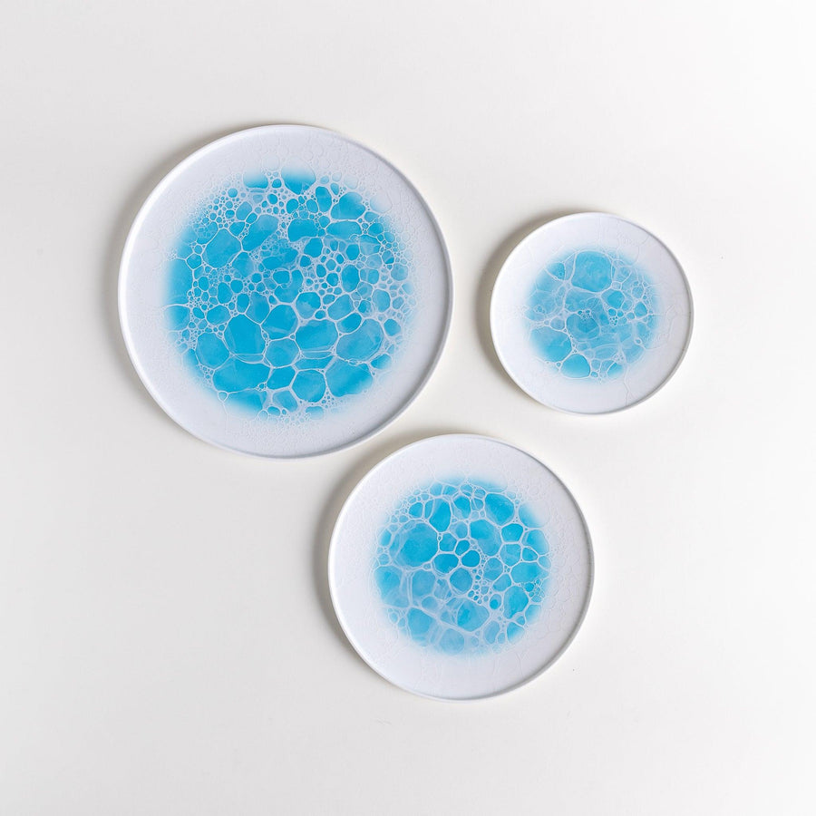 Bubble three piece plate set with playful blue bubble design offering refreshing modern Japanese style.