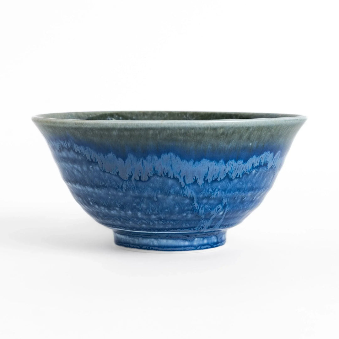 Ramen bowl with a gradient of green and blue glazes, featuring a splash effect for a unique, artistic look.