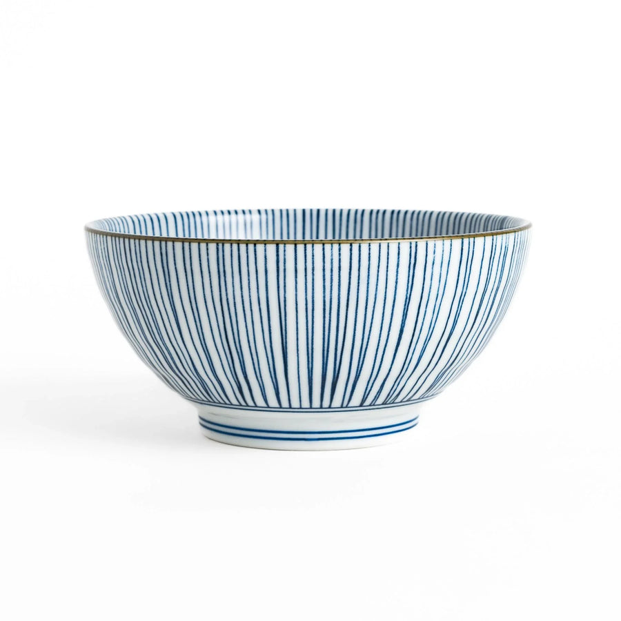Ramen bowl with delicate blue stripes and a gold-rimmed edge, adding subtle elegance to your dining experience.