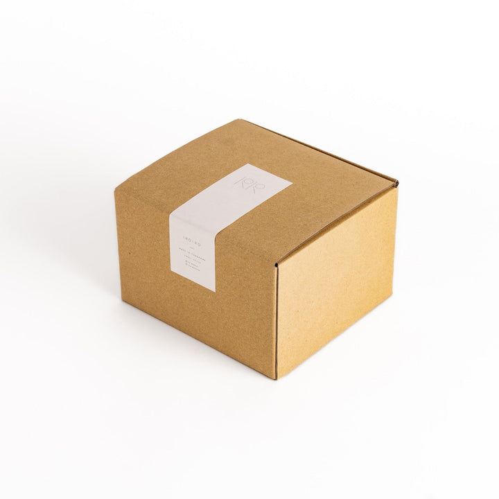 Packaging box for the black teapot, designed to provide protection and elegant presentation for gifting or storage.