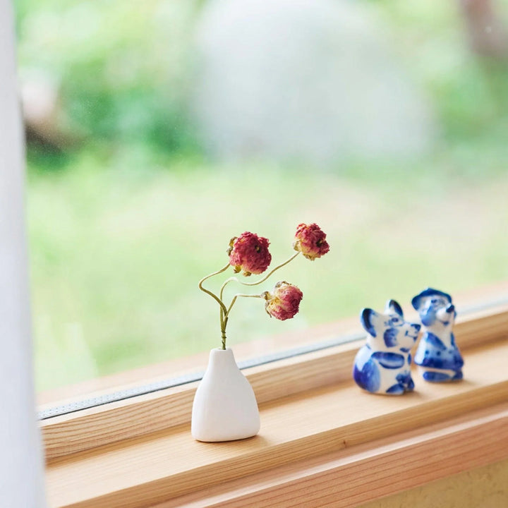 Minimalist Ceramic Bud Vase