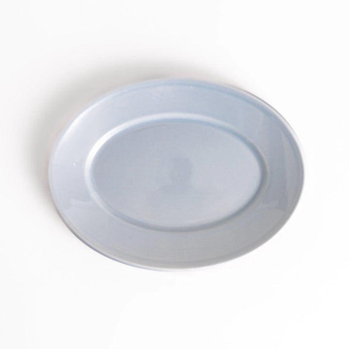 Durable and elegant blue ceramic salad plate, adding a pop of color to your table setting.