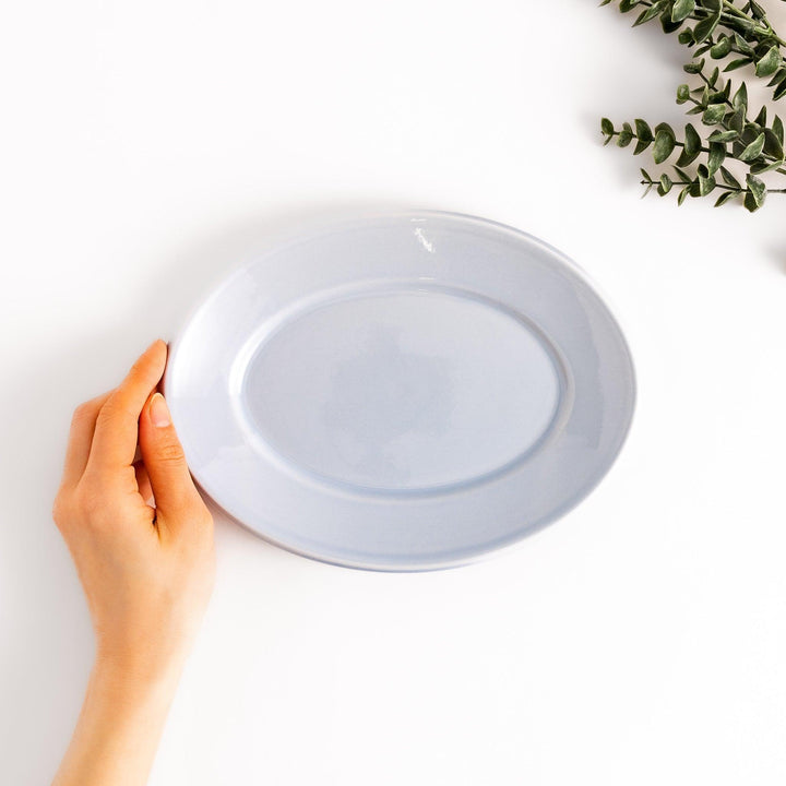 Durable and elegant blue ceramic salad plate, adding a pop of color to your table setting.