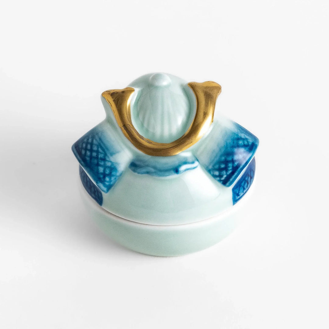 Japanese samurai helmet lidded condiment bowl with blue and gold detailing perfect for sauces or dips.
