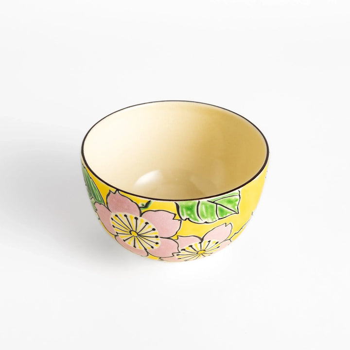 Yellow matcha bowl handcrafted with nature-inspired design, ideal for enjoying Japanese tea. (114)